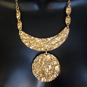 💟NWOT💟 Karine Sultan Statement Necklace • 18K Gold Plated